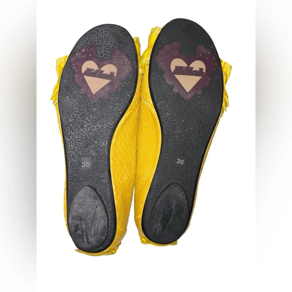 Killah Yellow Beaded Detail flats Size US 6